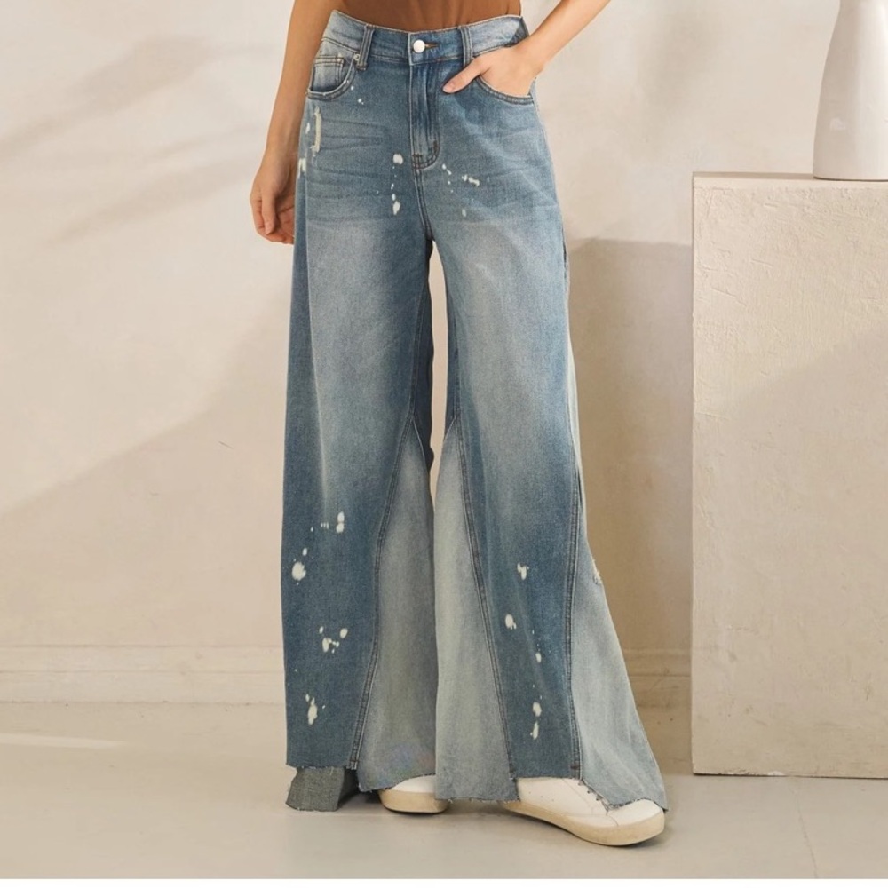 337 🏝️OLI & HALI WASHED
BLEACHED WIDE LEG DENIM
JEANS